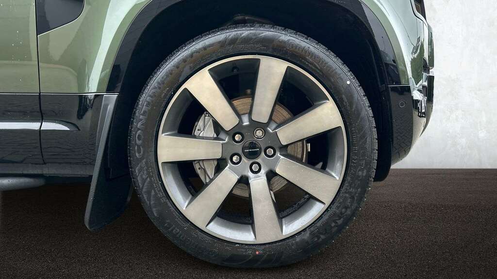 Land Rover Defender 110 3.0 D350 X-dynamic Hse 110 2026 Green #6
