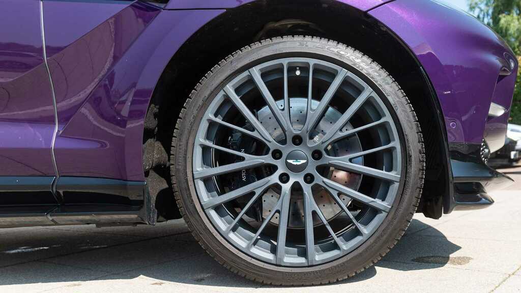 Aston Martin DBX V8 Dbx707 Touchtronic 2024 Purple #4