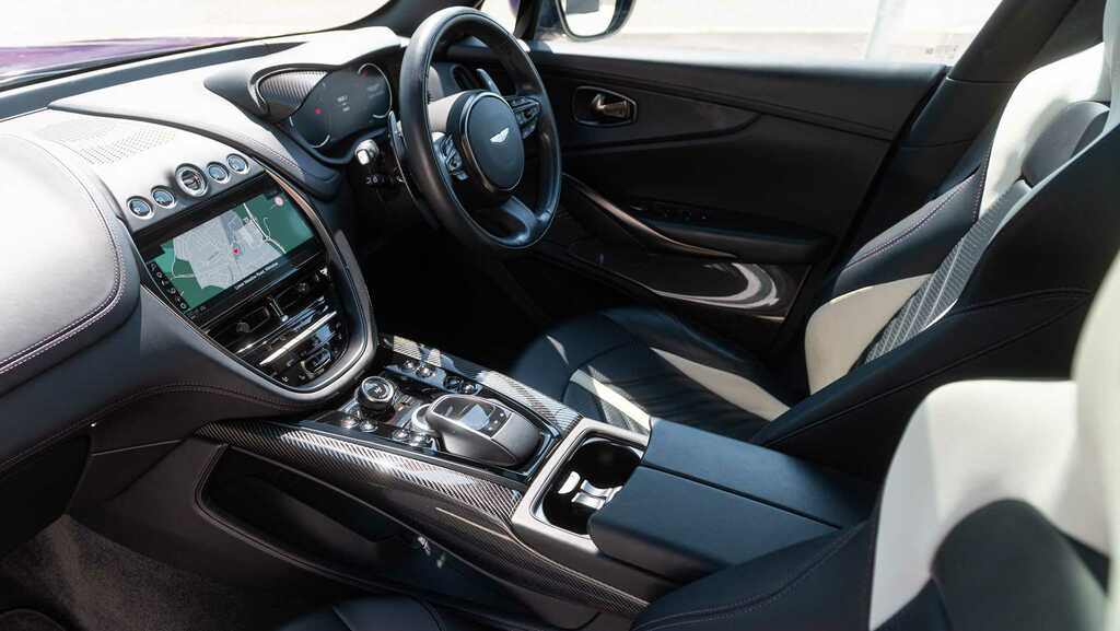 Aston Martin DBX Hatchback Black #33