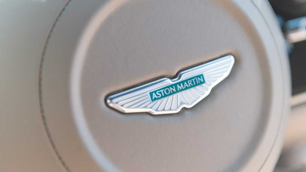 Aston Martin DB12 V8 Coupe White #34