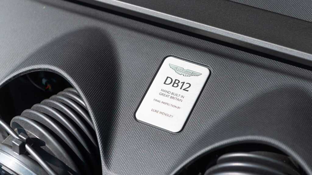 Aston Martin DB12 V8 Coupe White #36