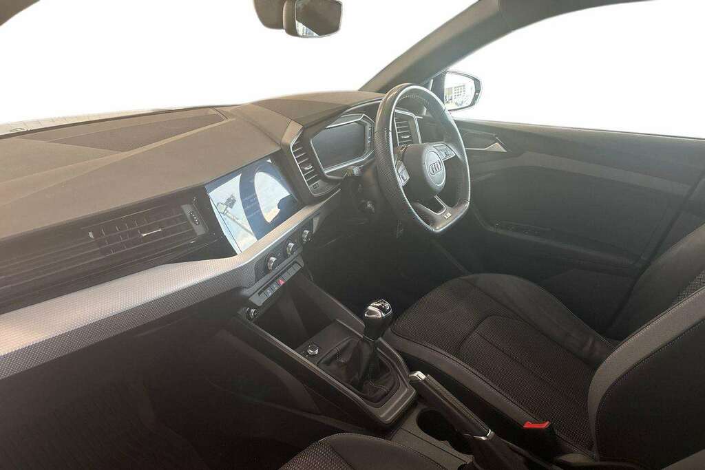 Audi A1 25 Tfsi Black Edition 2023 Silver