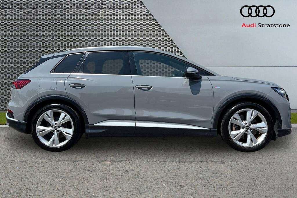 Audi Q4 E Tron 150Kw 40 82Kwh S Line 2021 DC71FYB Grey #4