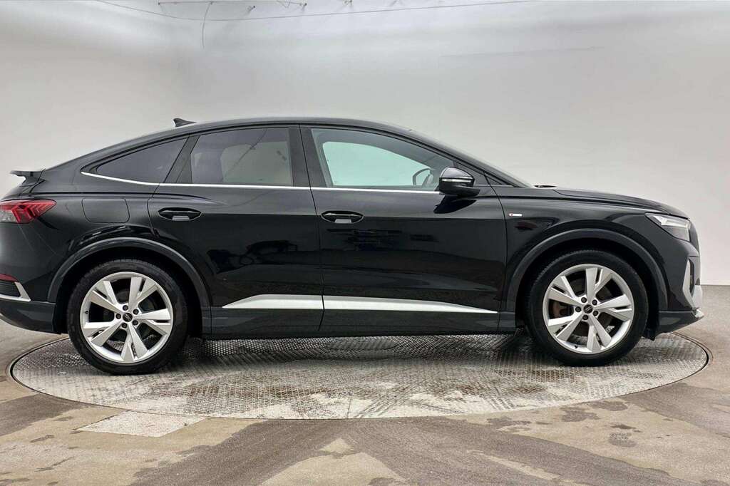 Audi Q4 E Tron 150Kw 40 82Kwh S Line 2023 ND23HSL Black #3