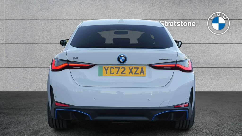 BMW i4 250Kw Edrive40 Sport 83.9Kwh Tech Pack White #5