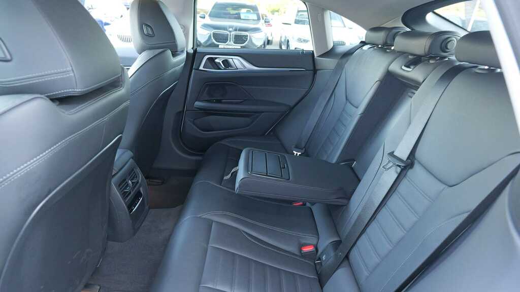 BMW i4 250Kw Edrive40 Sport 83.9Kwh Tech Pack White #2