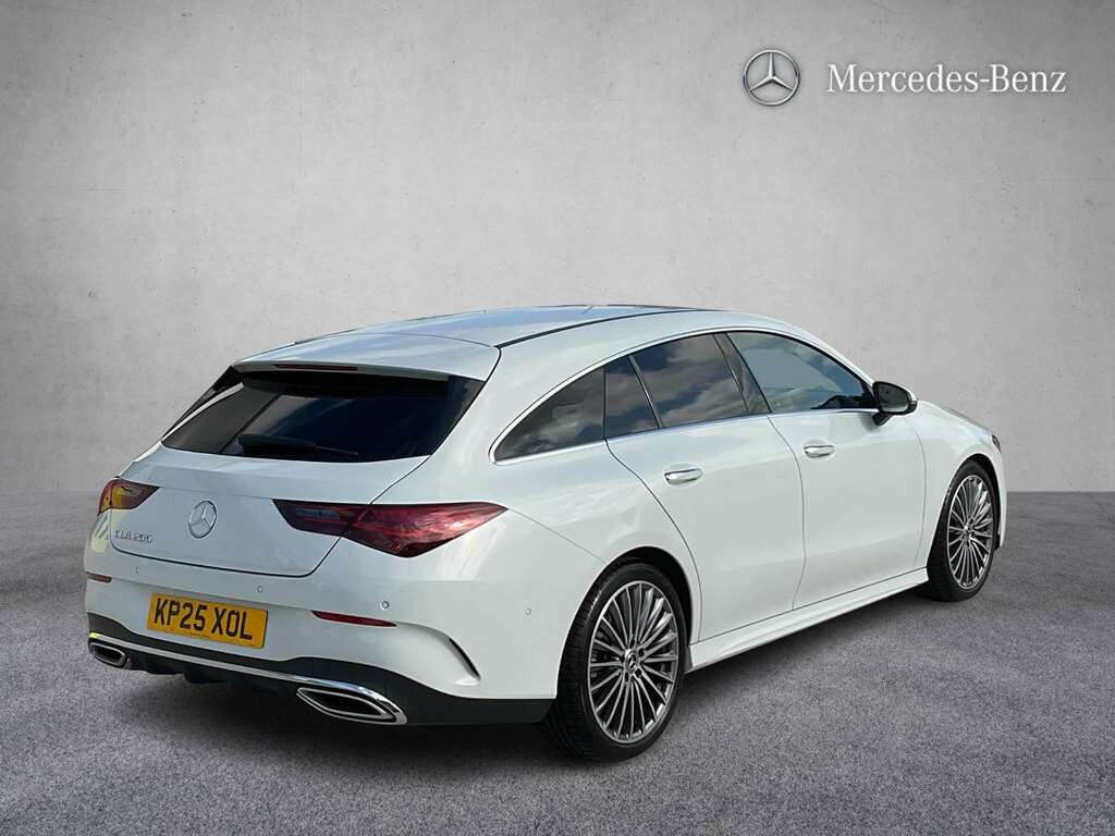 Mercedes-Benz CLA Class 200 Amg Line Premium Tip 2025 White #4