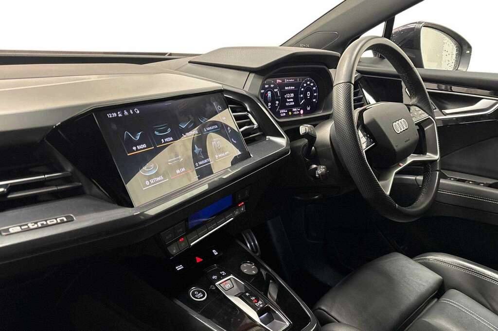 Audi Q4 E Tron 220Kw 50 Quattro 82Kwh S Line Tech 2023 VK73NLP Purple #2