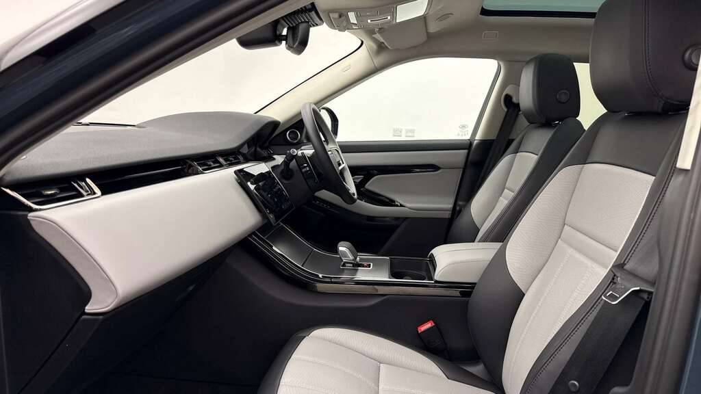 Land Rover Range Rover Evoque 2.0 D200 Dynamic Hse 2024 Blue #3