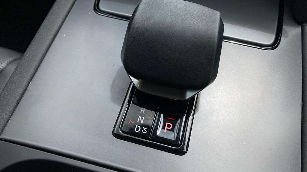 Land Rover Discovery Sport 1.5 P270e 12.17Kwh Dynamic Se Suv Plug- Black #12