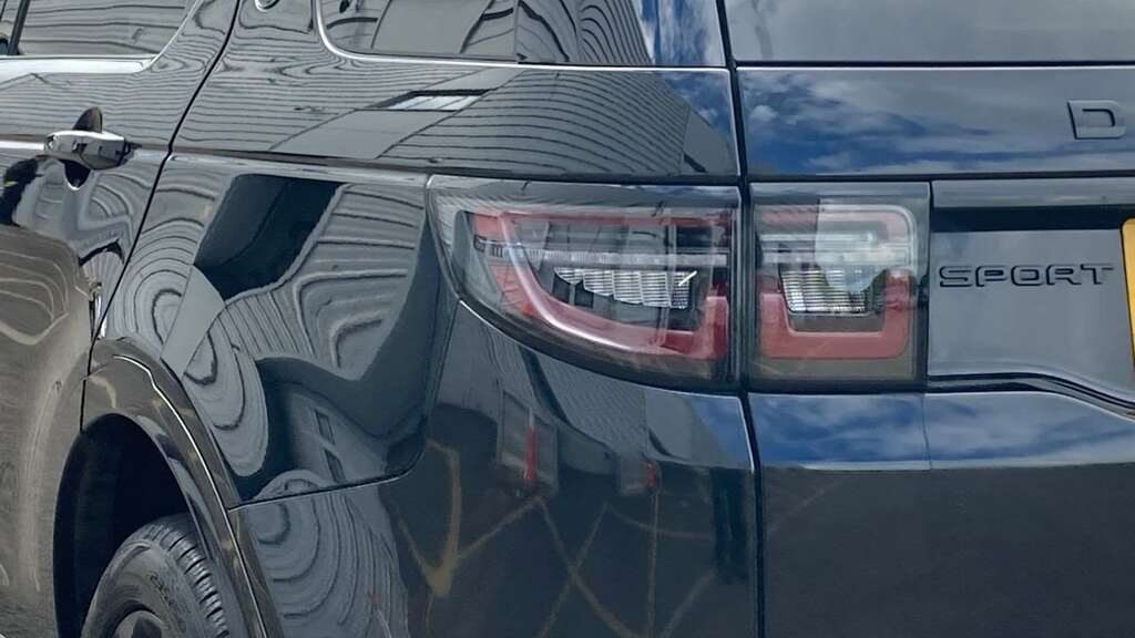 Land Rover Discovery Sport 1.5 P270e 12.17Kwh Dynamic Se Suv Plug- Black #18