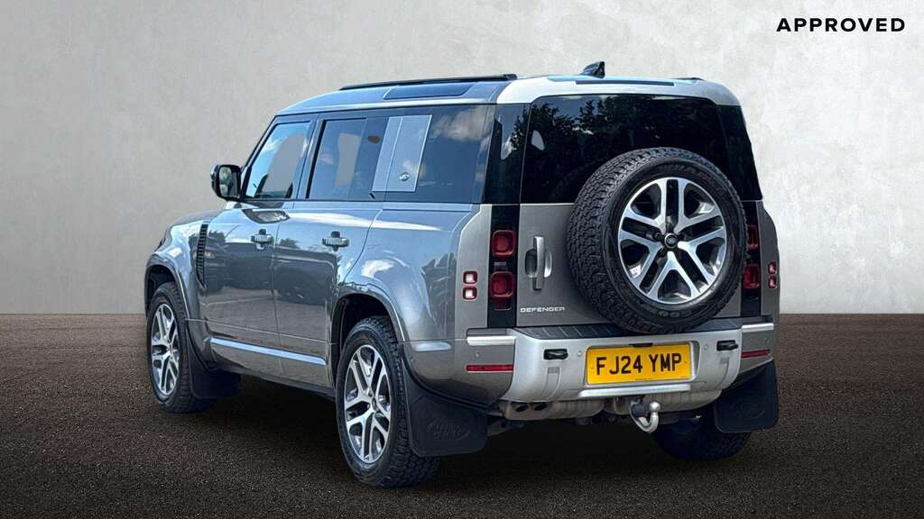 Land Rover Defender 110 3.0 D250 Xs Edition 110 2024 Silver #2