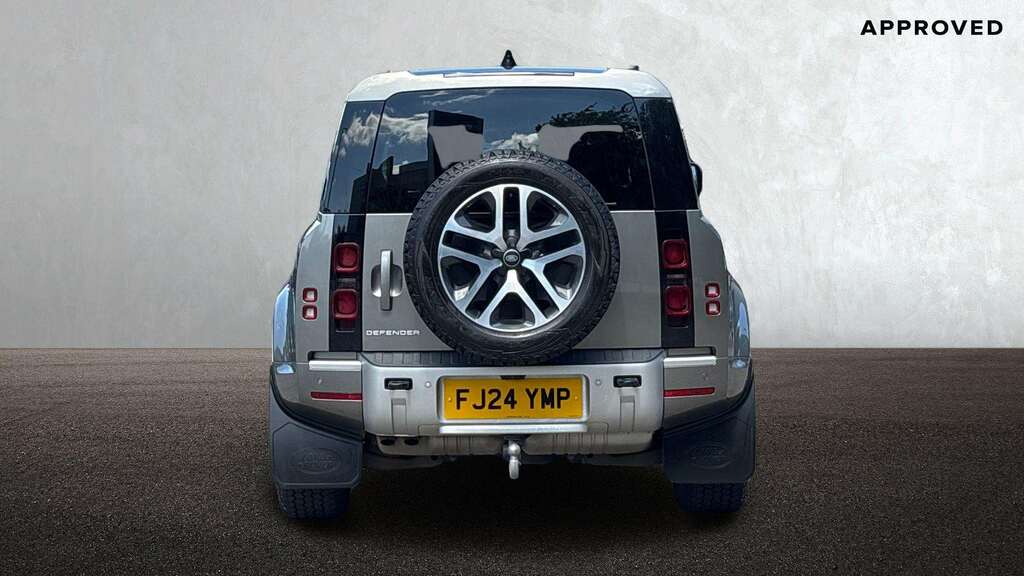 Land Rover Defender 110 3.0 D250 Xs Edition 110 2024 Silver #6