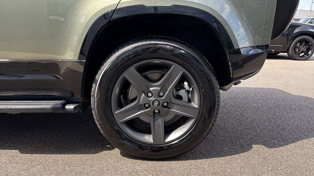Land Rover Defender 110 3.0 D250 Xs Edition 110 Wide Arch Kiturb Black #29