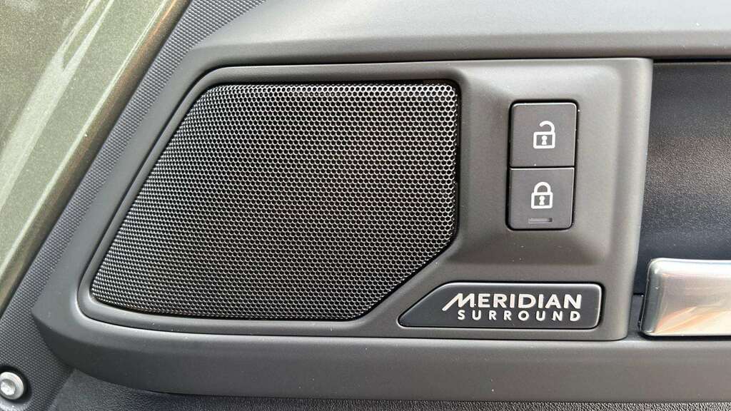 Land Rover Defender 110 3.0 D250 Xs Edition 110 Wide Arch Kiturb Black #22
