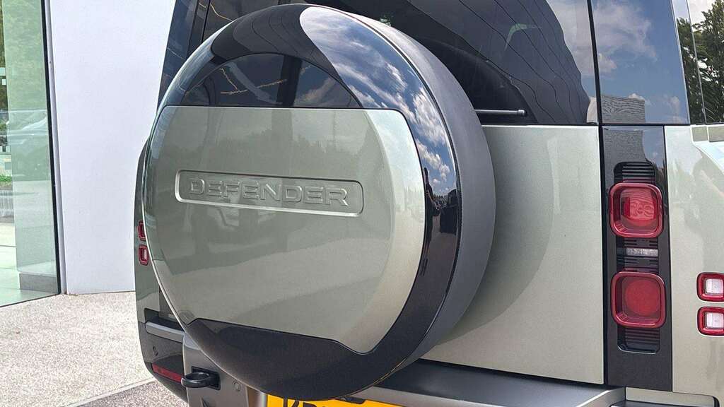 Land Rover Defender 110 3.0 D250 Xs Edition 110 Wide Arch Kiturb Black #32