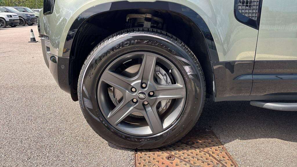 Land Rover Defender 110 3.0 D250 Xs Edition 110 Wide Arch Kiturb Black #30