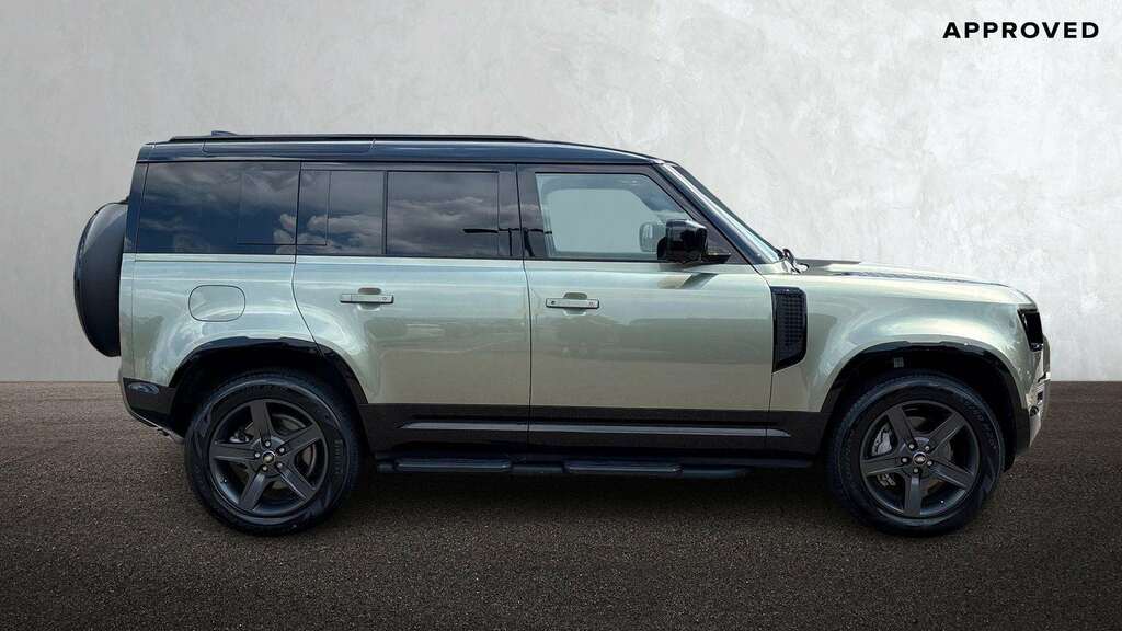 Land Rover Defender 110 2.0 P300e X-dynamic Hse 110 2024 Green #5