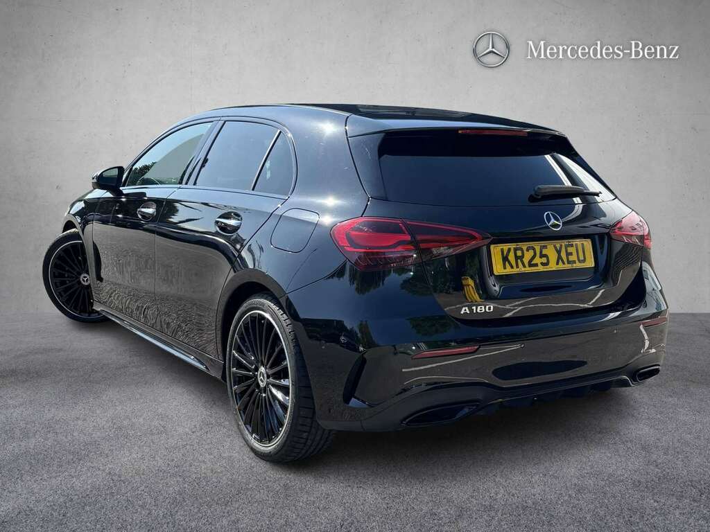 Mercedes-Benz A Class A180 Amg Line Premium Plus 2025 KR25XEU Black #2