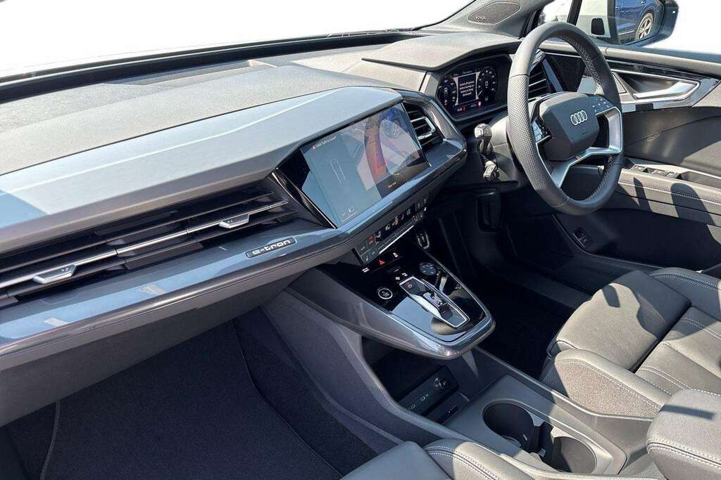 Audi Q4 E Tron 210Kw 45 82Kwh S Line Leather 2026 White