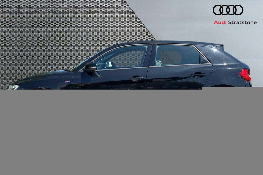 Audi A1 35 Tfsi S Line 2019 KR19LHT Black #4