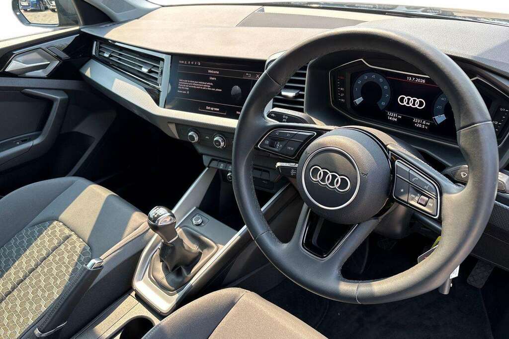 Audi A1 Sport Black #3