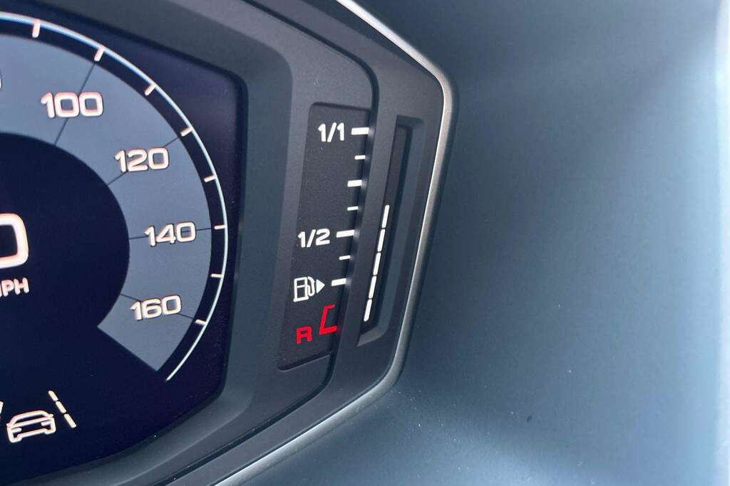 Audi A1 Technik 25 Tfsi 95 Ps 5-Speed White #23