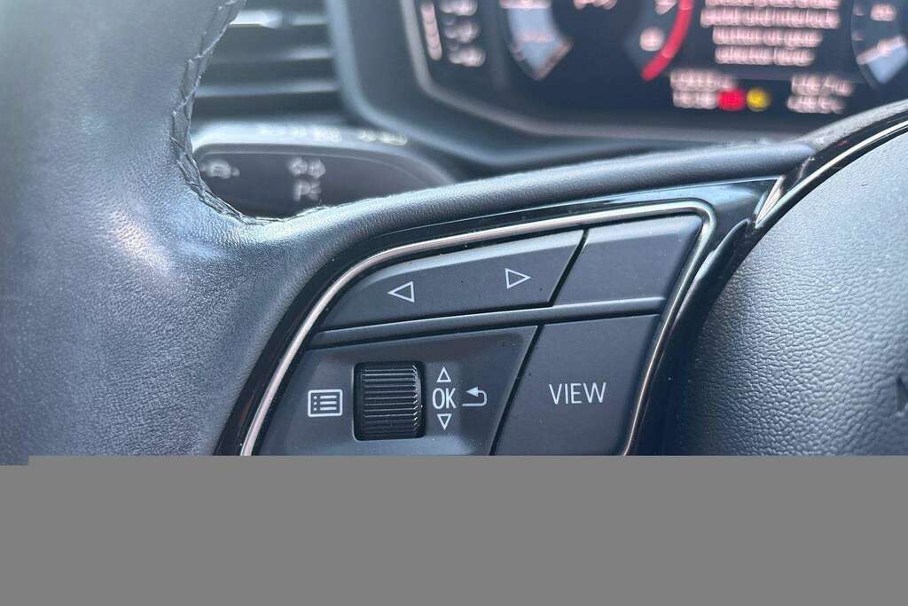 Audi A1 Technik 25 Tfsi 95 Ps 5-Speed White #12