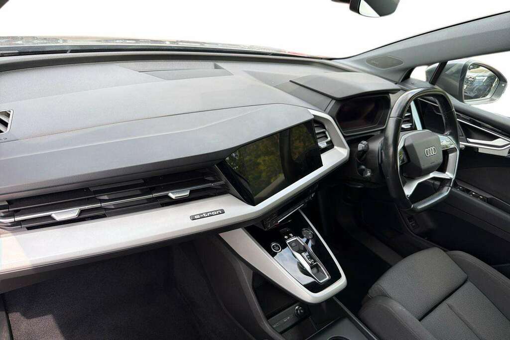 Audi Q4 E Tron 150Kw 40 82Kwh Sport 2021 BV71CWM Grey #2