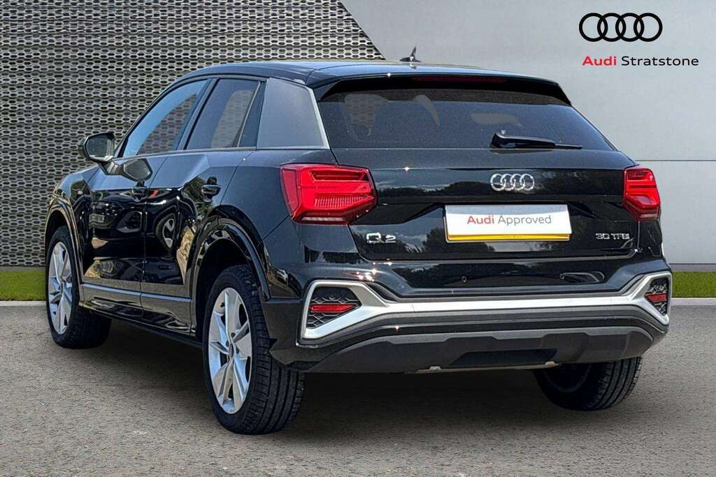 Audi Q2 30 Tfsi 116 S Line 2025 VN75OMF Black