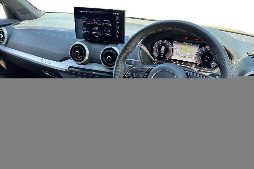 Audi Q2 30 Tfsi 116 S Line 2025 VN75OMF Black #3