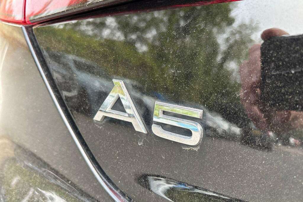 Audi A5 35 Tfsi Sport S Tronic 2024 BJ24UUO Black #5