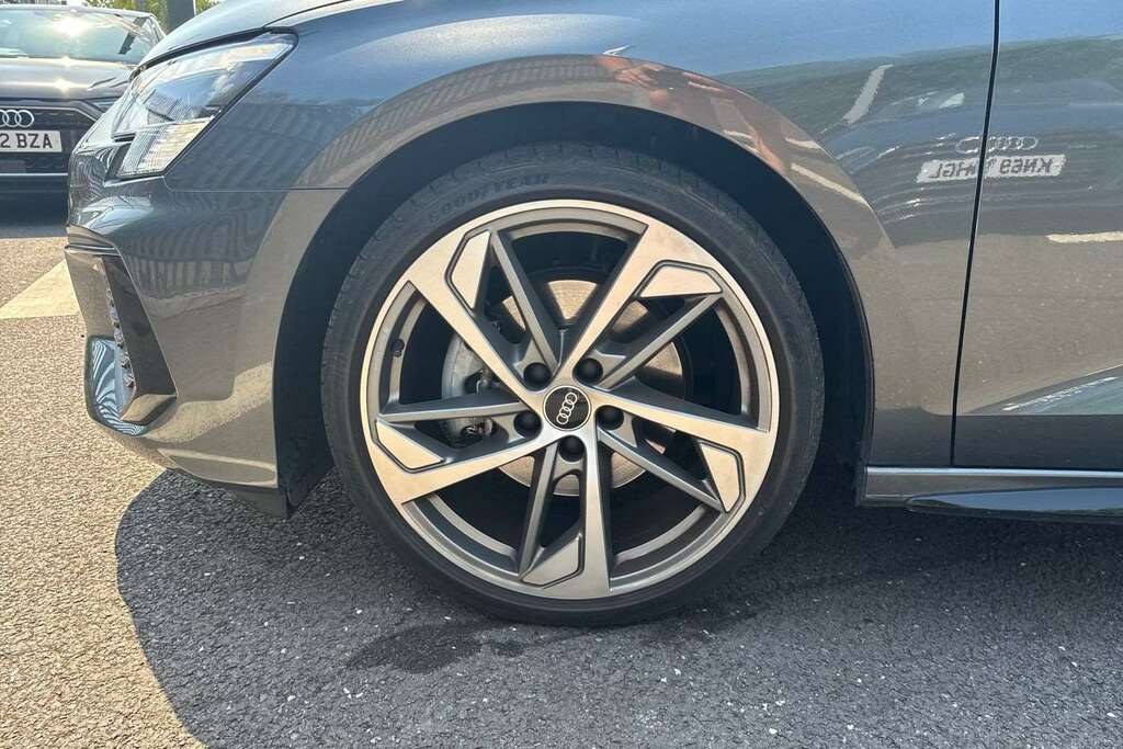 Audi A3 35 Tfsi Edition 1 2023 MV23ZVD Grey #6