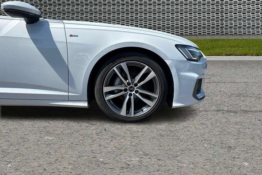Audi A6 40 Tfsi S Line S Tronic Tech Pack 2023 White #3