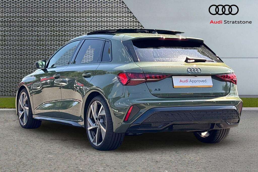 Audi A3 1.5 Tfsi 150 Black Edition S Tronic 2025 Green #3