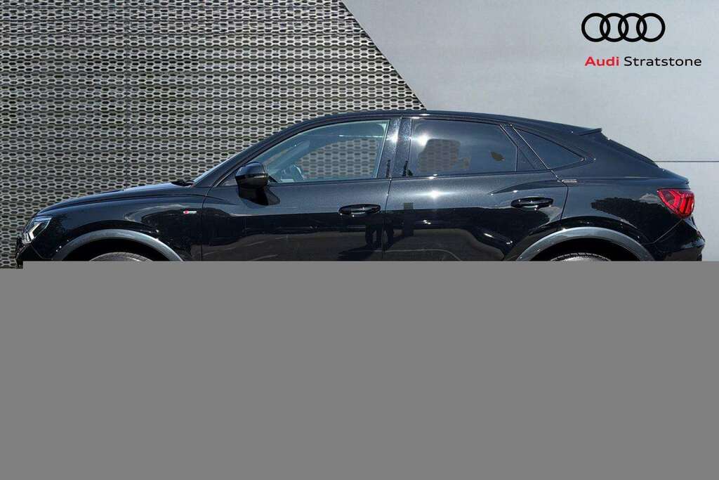Audi Q3 35 Tdi Black Edition S Tronic 2023 BV23XHW Black #5