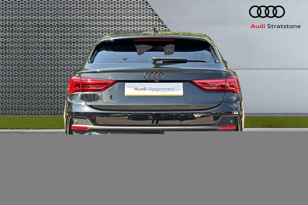 Audi Q3 35 Tdi Black Edition S Tronic 2023 BV23XHW Black #4