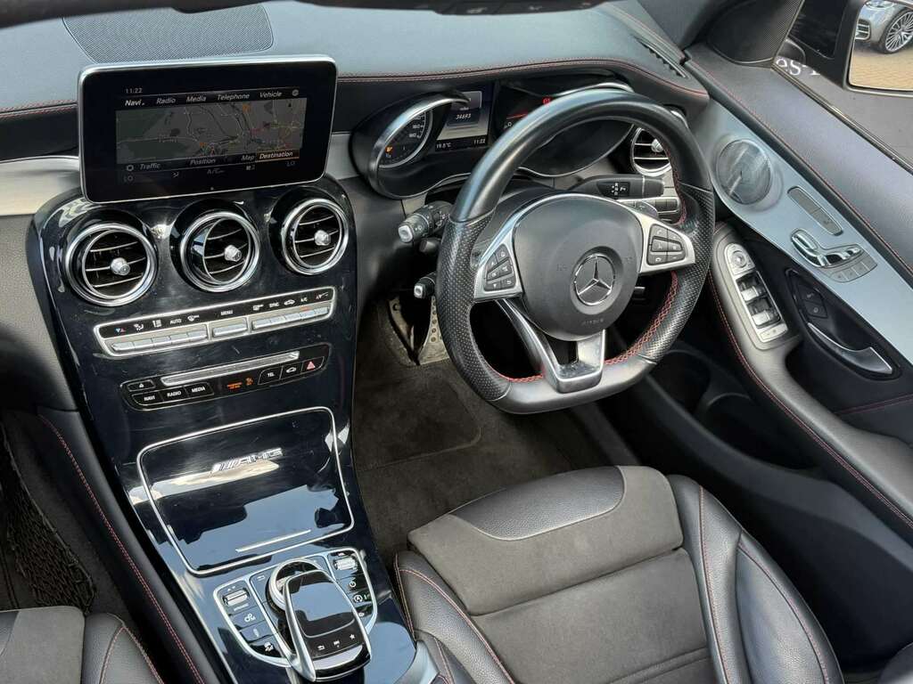 Mercedes-Benz GLC Class 43 4Matic Premium Plus 9G-tronic 2019 Black #3