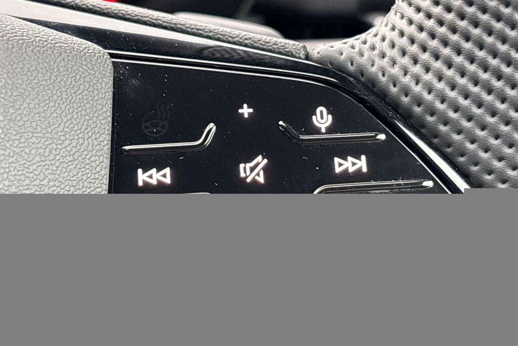 Audi Q5 Edition 1 Black #9