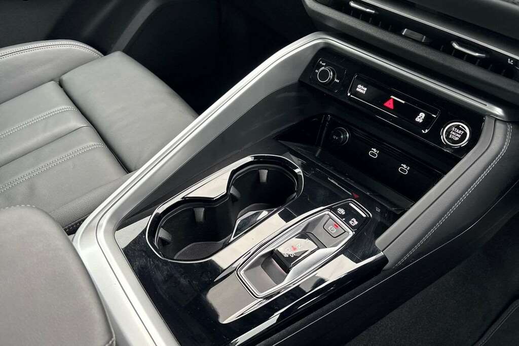 Audi Q5 Edition 1 Black #8