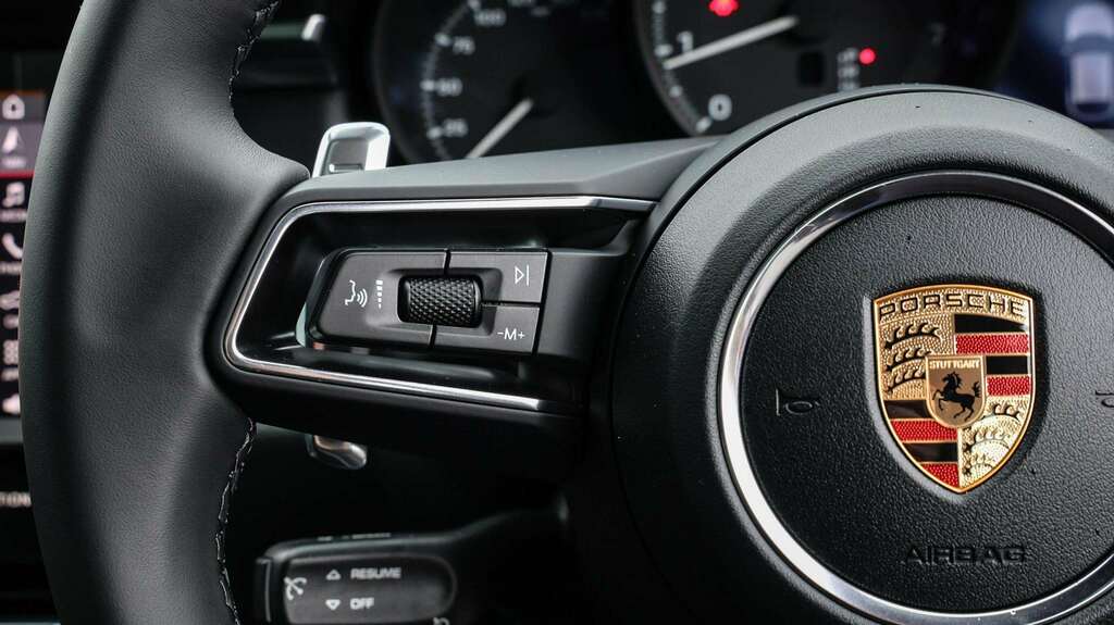 Porsche Macan 100Kwh Auto 5dr #15