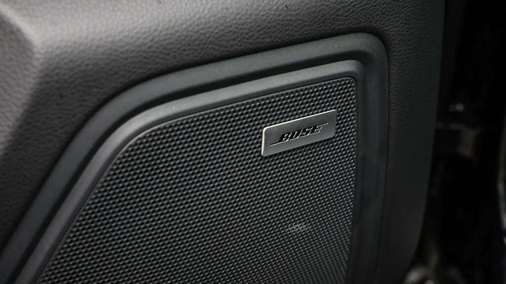 Porsche Macan 100Kwh Auto 5dr #19