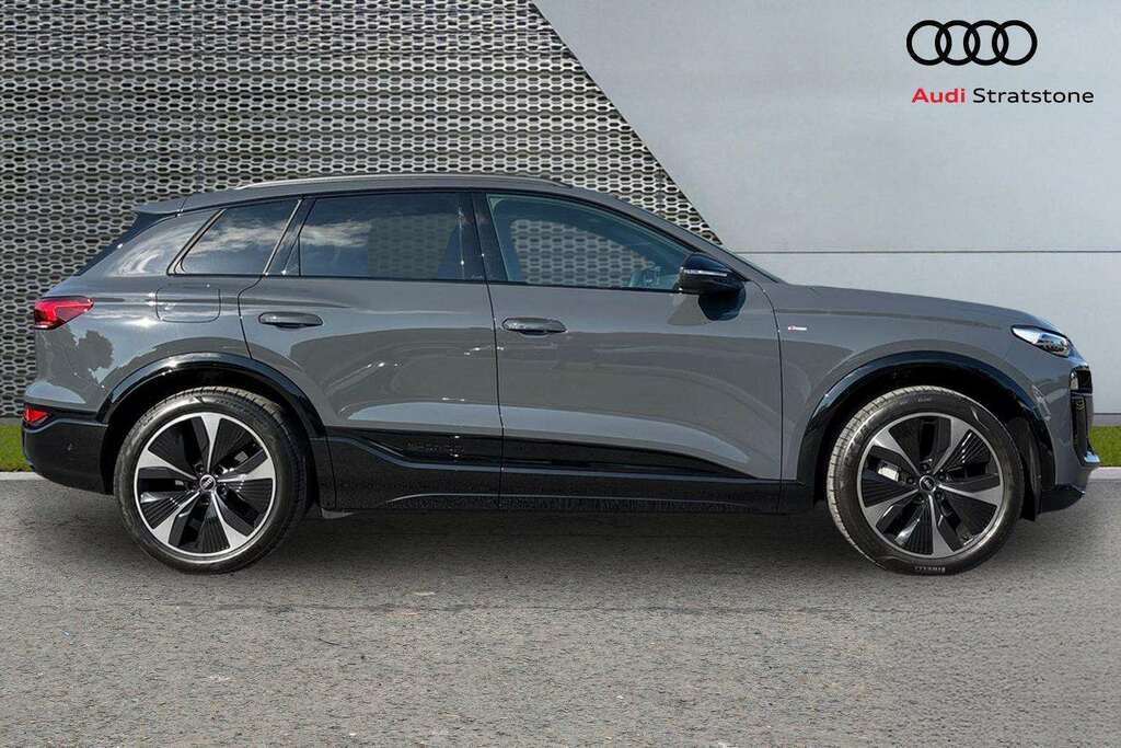 Audi Q6 E-Tron 225Kw Performance 100Kwh Black Ed Tech Grey #3