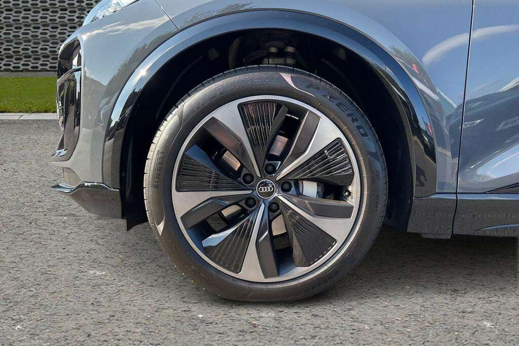 Audi Q6 E-Tron 225Kw Performance 100Kwh Black Ed Tech Grey #4