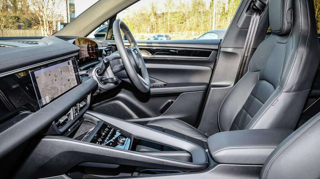 Porsche Macan 300Kw 4 100Kwh 2024 #2