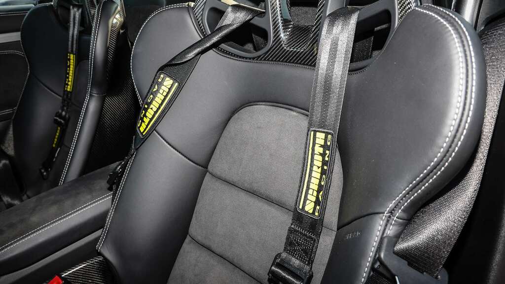 Porsche 718 Cayman Cayman Gt4 S-a 2023 Green #4