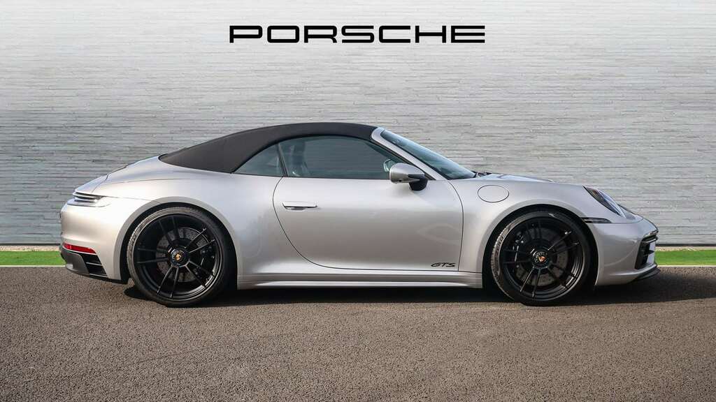 Porsche 911 Carrera Gts Cabriolet 2024 Silver #2