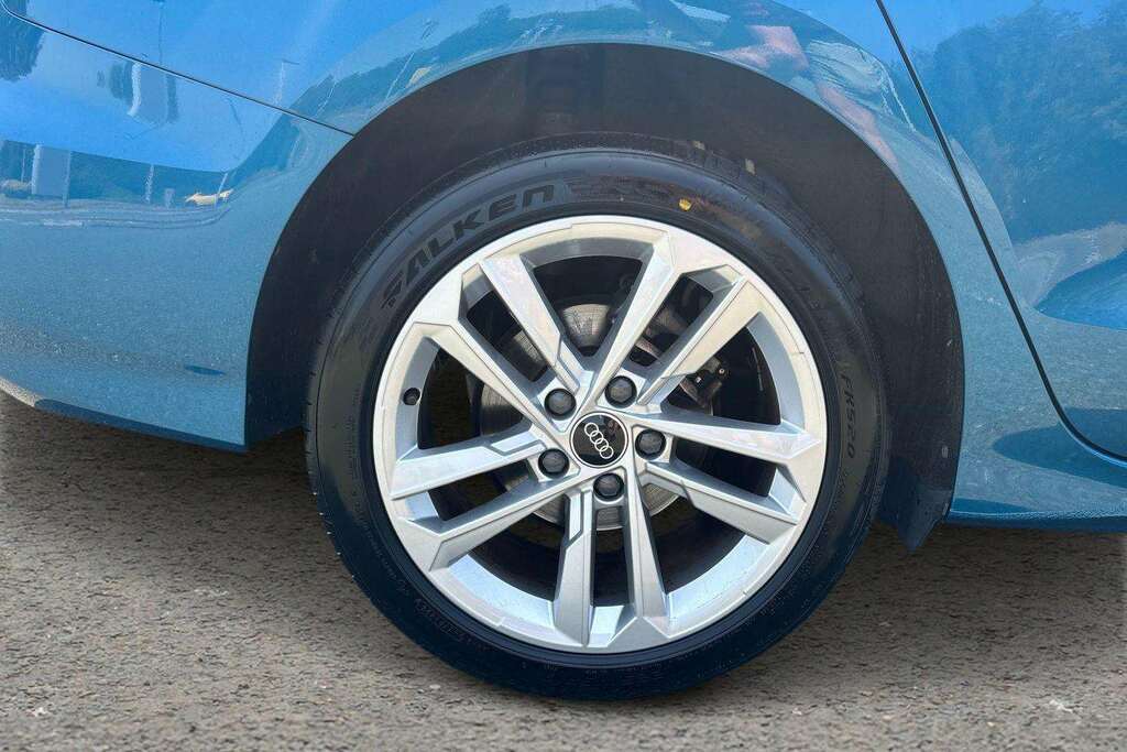 Audi A3 30 Tfsi Sport 2021 Blue #4