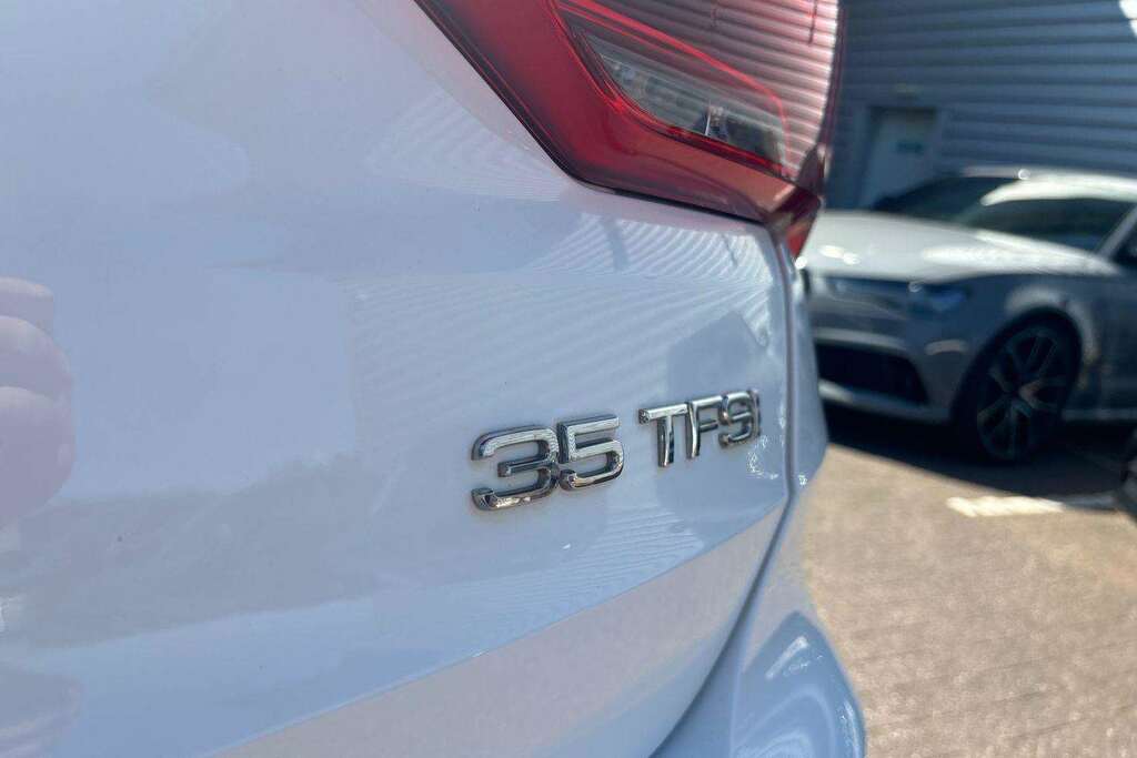 Audi Q3 35 Tfsi S Line 2019 White #5