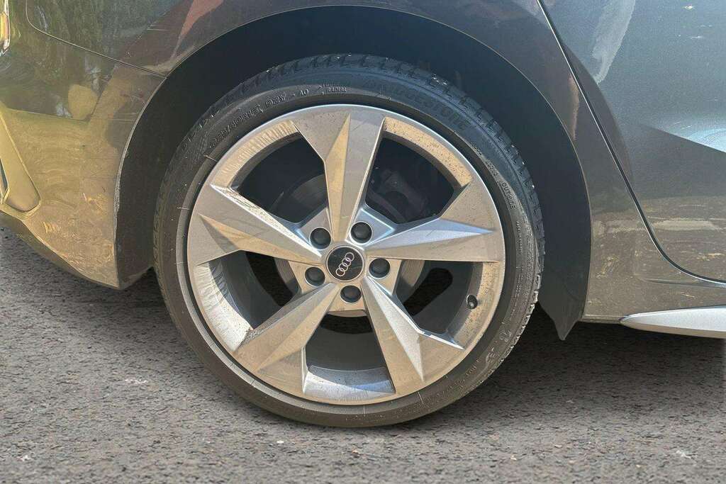 Audi A3 30 Tfsi S Line 2023 MJ23UFZ Grey #5